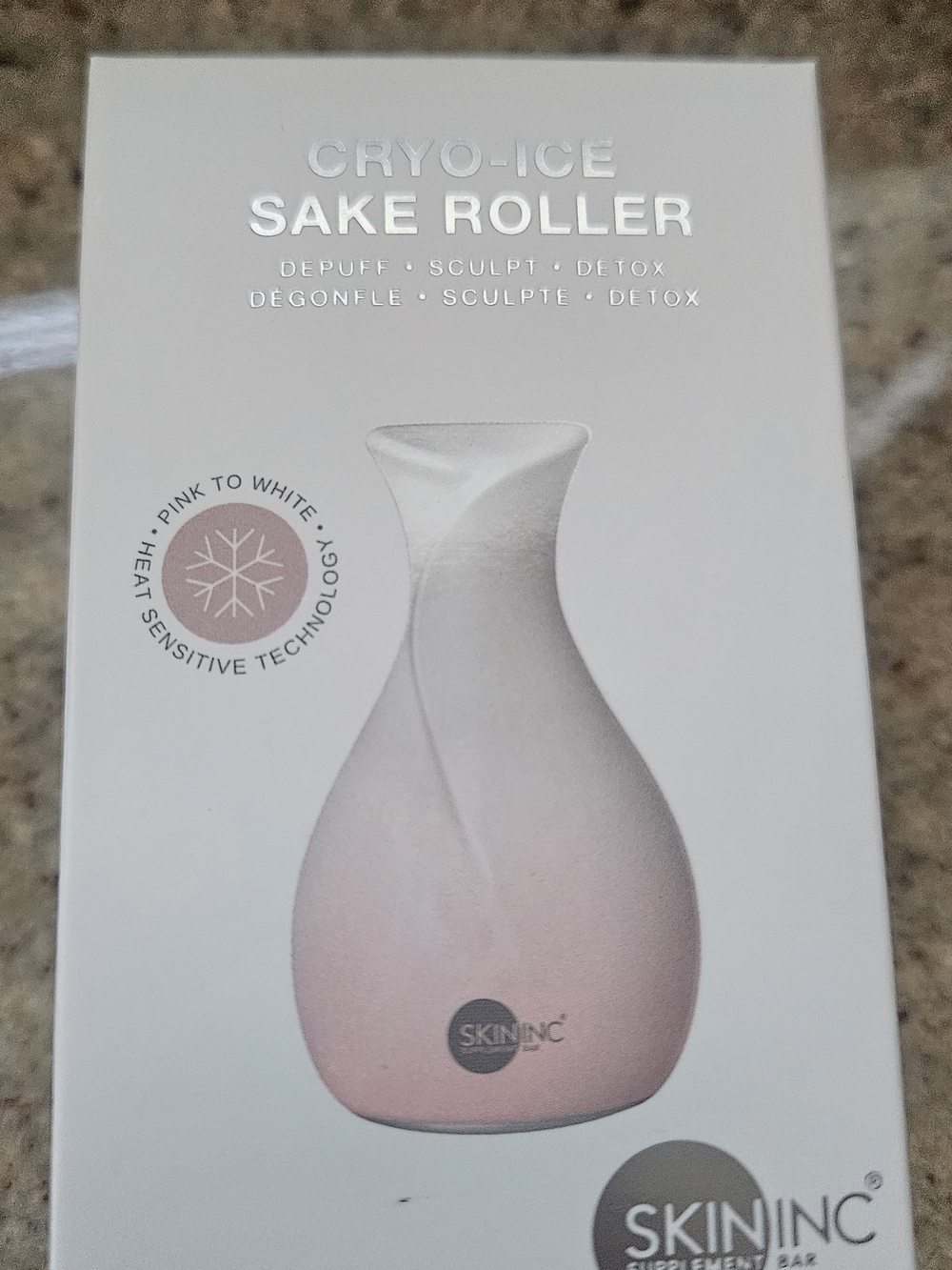 Cold Therapy Facial Roller - Pink and White Ceramic